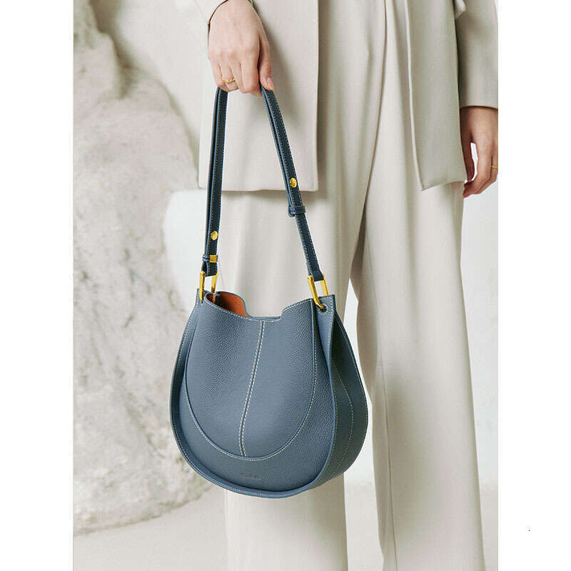 New Top Layer Cowhide Crossbody Niche Light Luxury Design Single Shoulder Saddle Genuine Leather Women's Bag