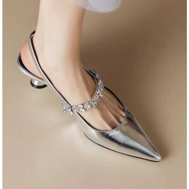 New Black Silver Low Heels Sandals Women Shiny Crystal Straps Pointed Toe Sandals Woman Slingbacks Pumps Ladies Shoes W250910