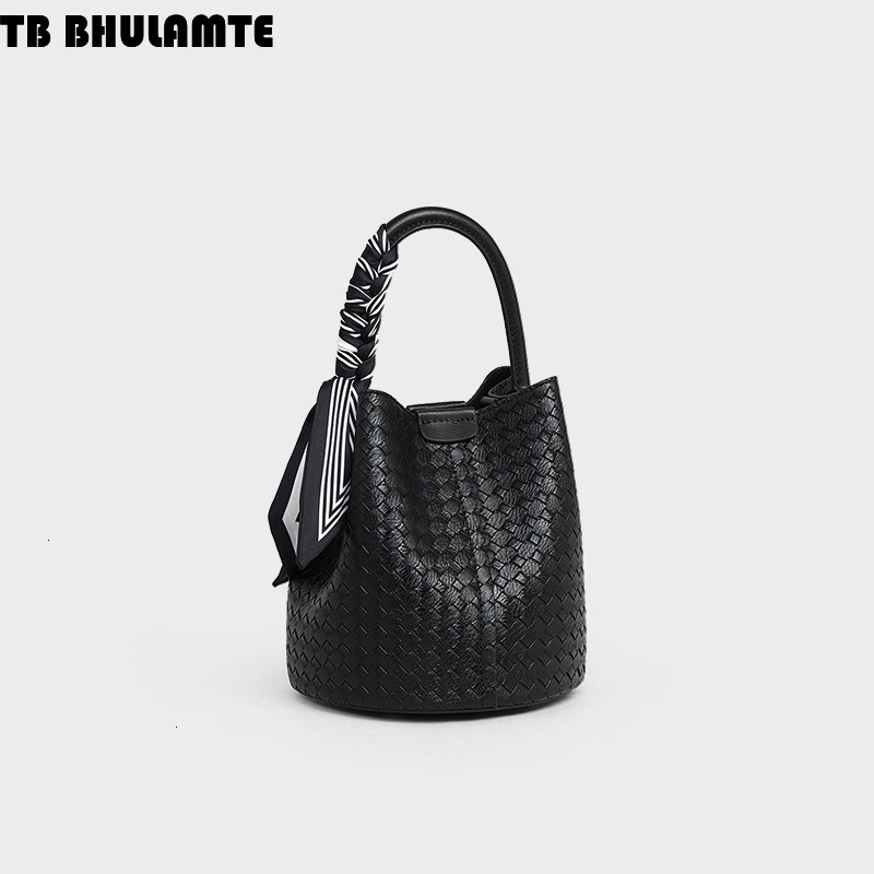 Free Shipping Designer Bag Bucket Bag Women's New Leather Women's Bag Crossbody Small Luxury Bag Bag High-end Woven Bag Handbag