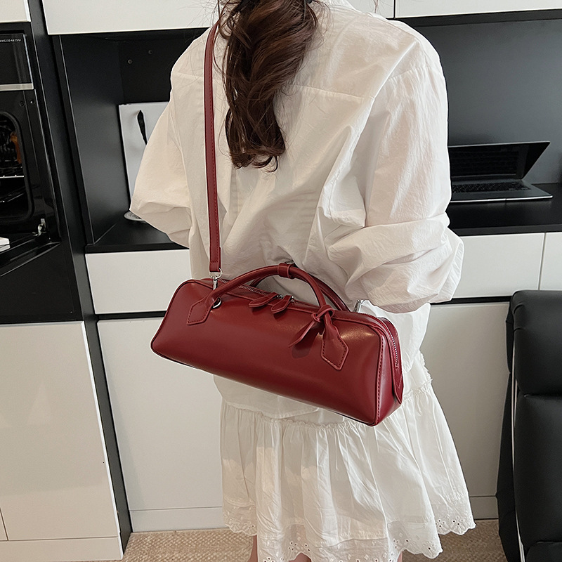 Free shipping designer Vintage Simple Handbag Boston Bag for Women New High-end Fashionable Commuter Bag Shoulder Bag Crossbody Bag