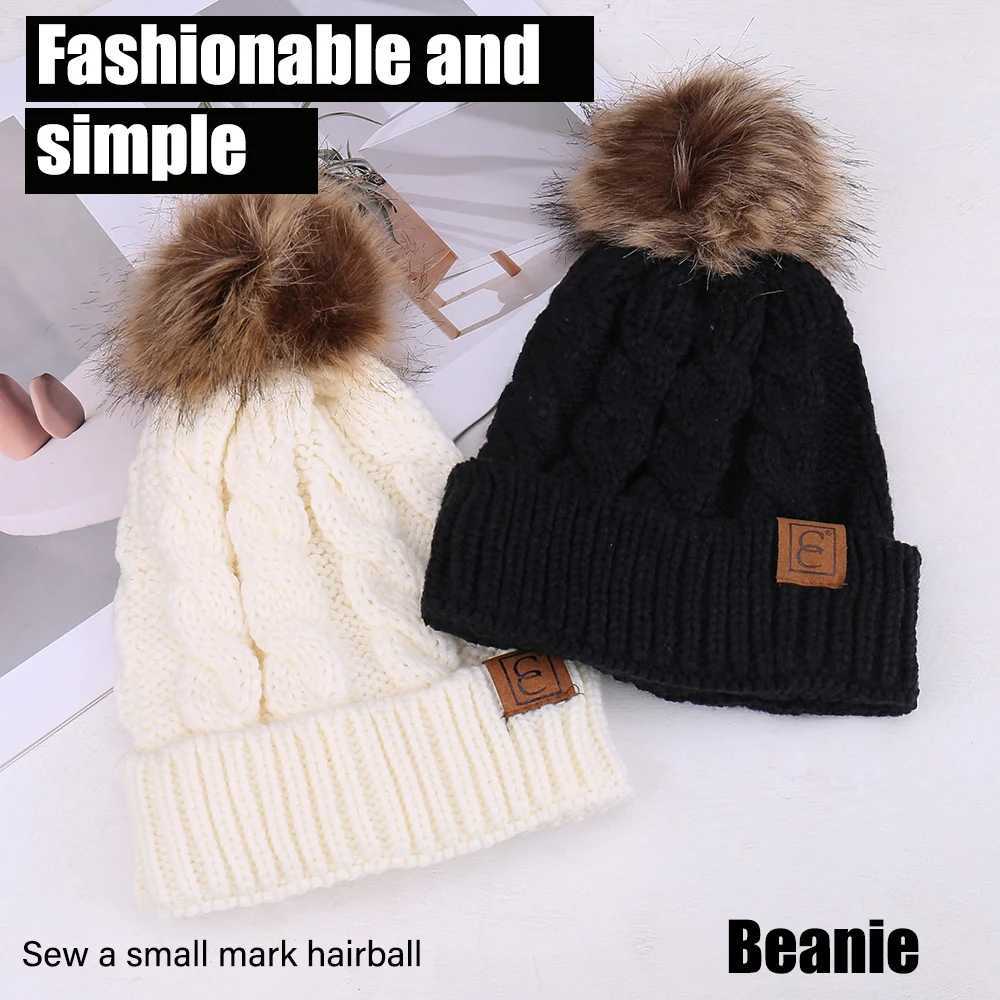 Fashionable Knitted Wool Hat with Ball Decoration Autumn Winter New Arrival Warm Comfortable Outdoor Travel WindproofXJ250910