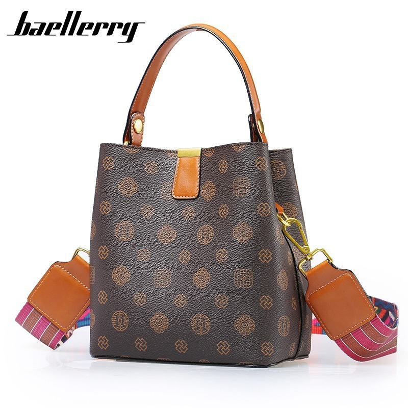 Designer Fashion Retro Pattern Large Capacity Handbag 2025 New Versatile Women's Crossbody Bag