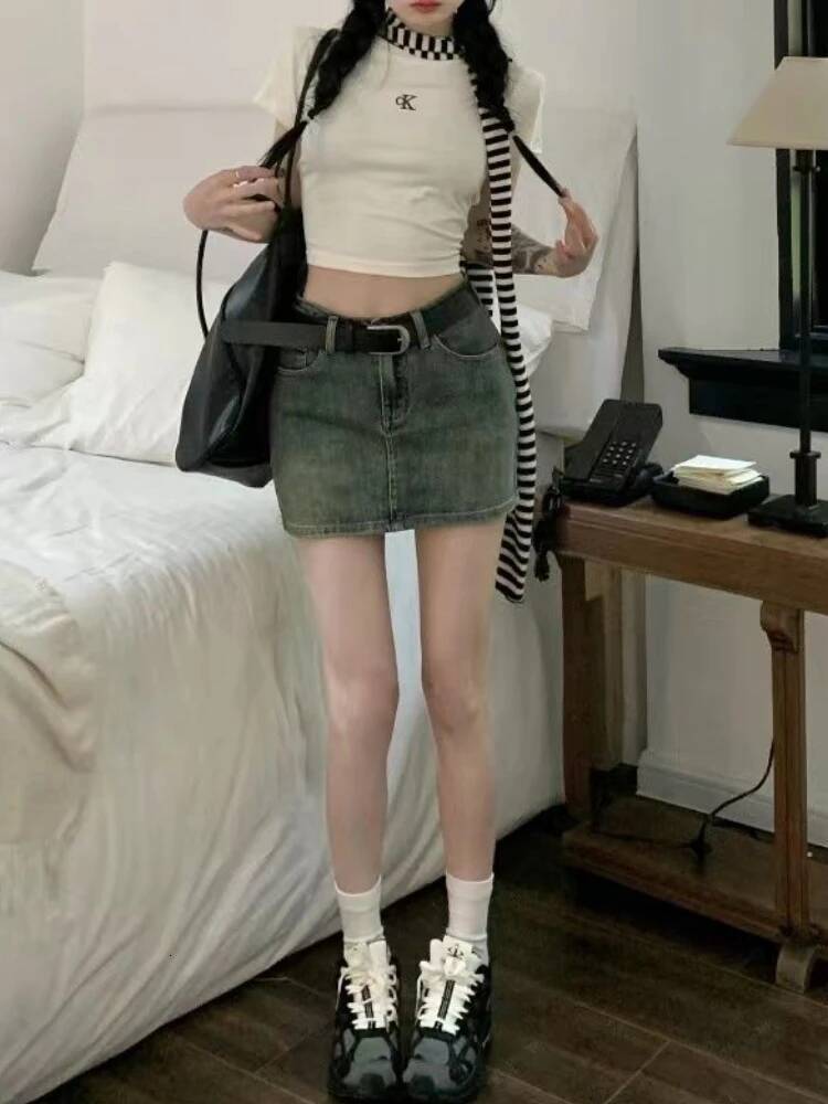 Mini Skirts Women Denim Hotsweet Summer Korean Style Retro Female Simple High Waist Design Fashion Streetwear All-match Elegant dongdumaoyi