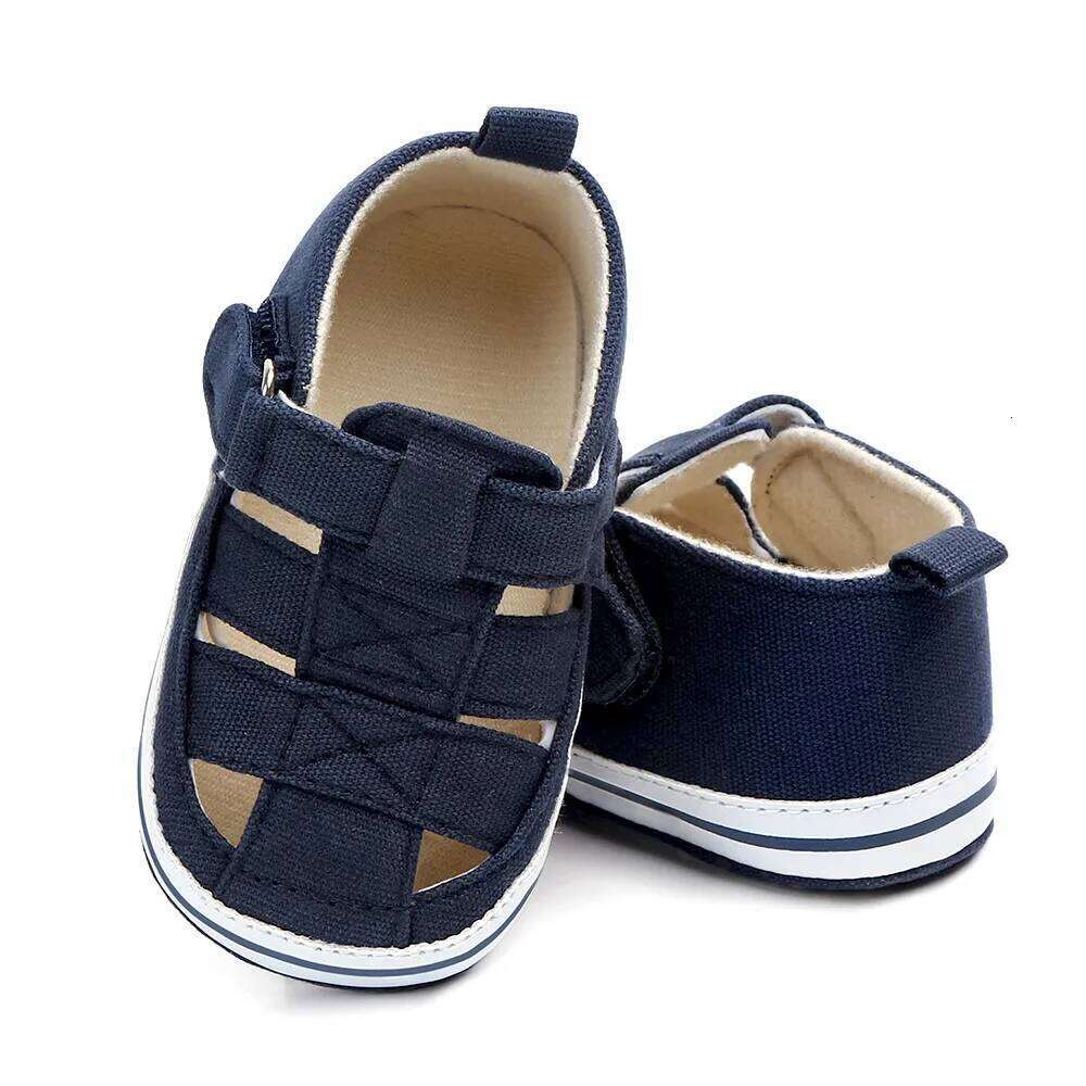 Baby breathable toe-covered summer and spring baby walking shoes