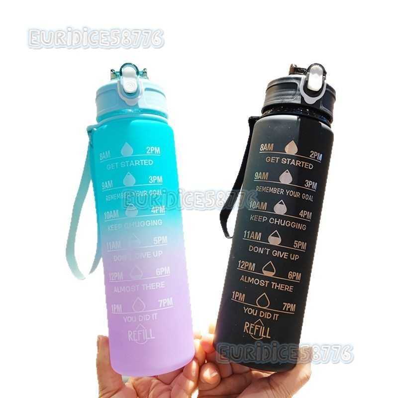 New Portable Handle Fitness Sports Water Bottle Outdoor Large Capacity 900ml Gradient Color Space Plastic Cup H250911
