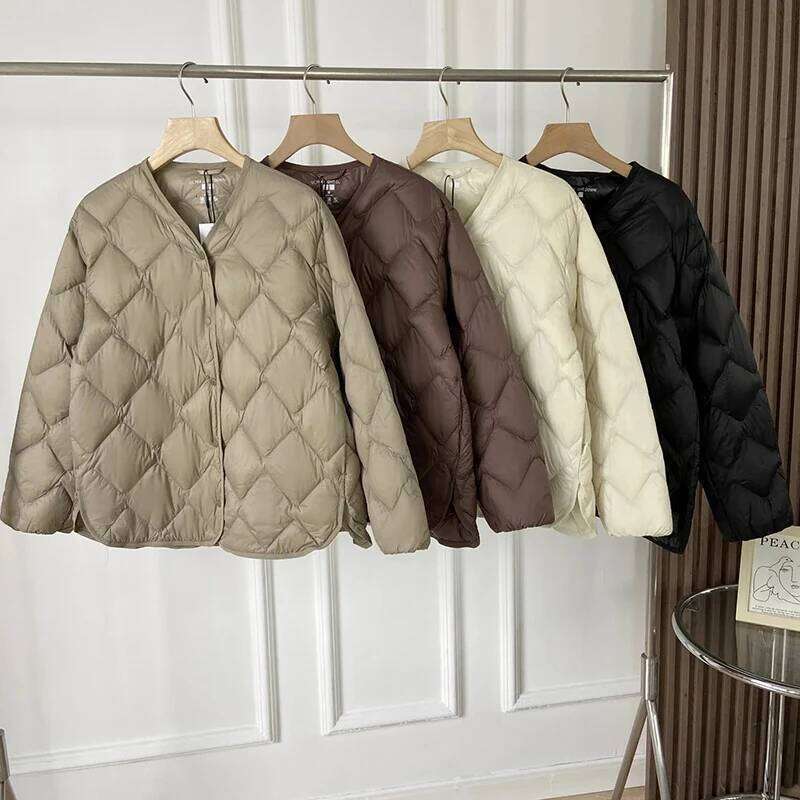 Lagabogy 2025 Autumn Winter Women Ultra Light 90% White Duck Down Jacket Female Casual Loose Puffer Coat Single Breasted Outwear