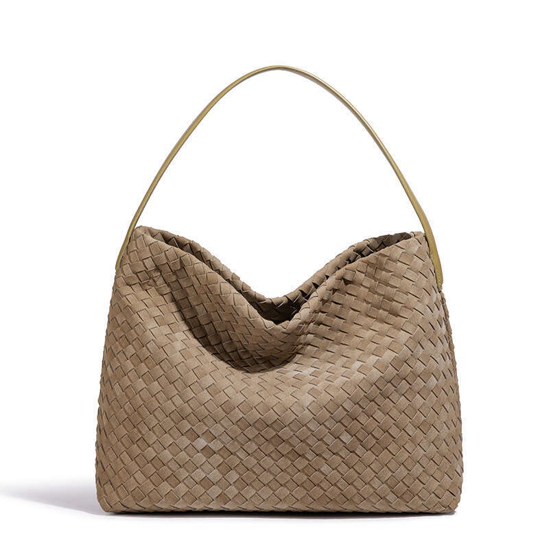 Handheld Woven Tote for Women New Large Capacity Commuter Versatile Shoulder Underarm Crossbody Bucket Bag