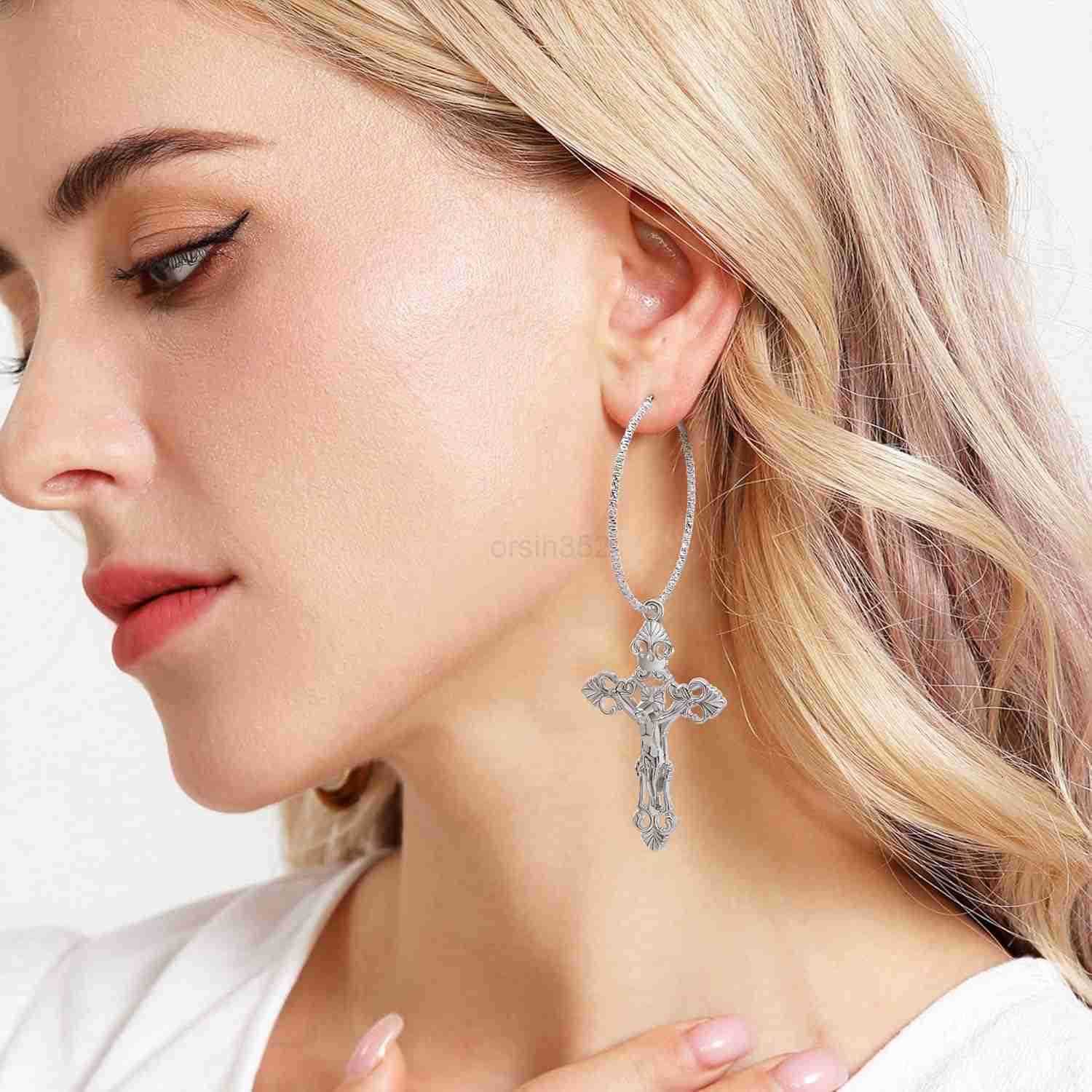Vintage Gothic Cross Dangle Hoop Earrings Cross with Hoop Charm Tassel Dangle Drop Earrings Christian Jewelry for WomenW250911