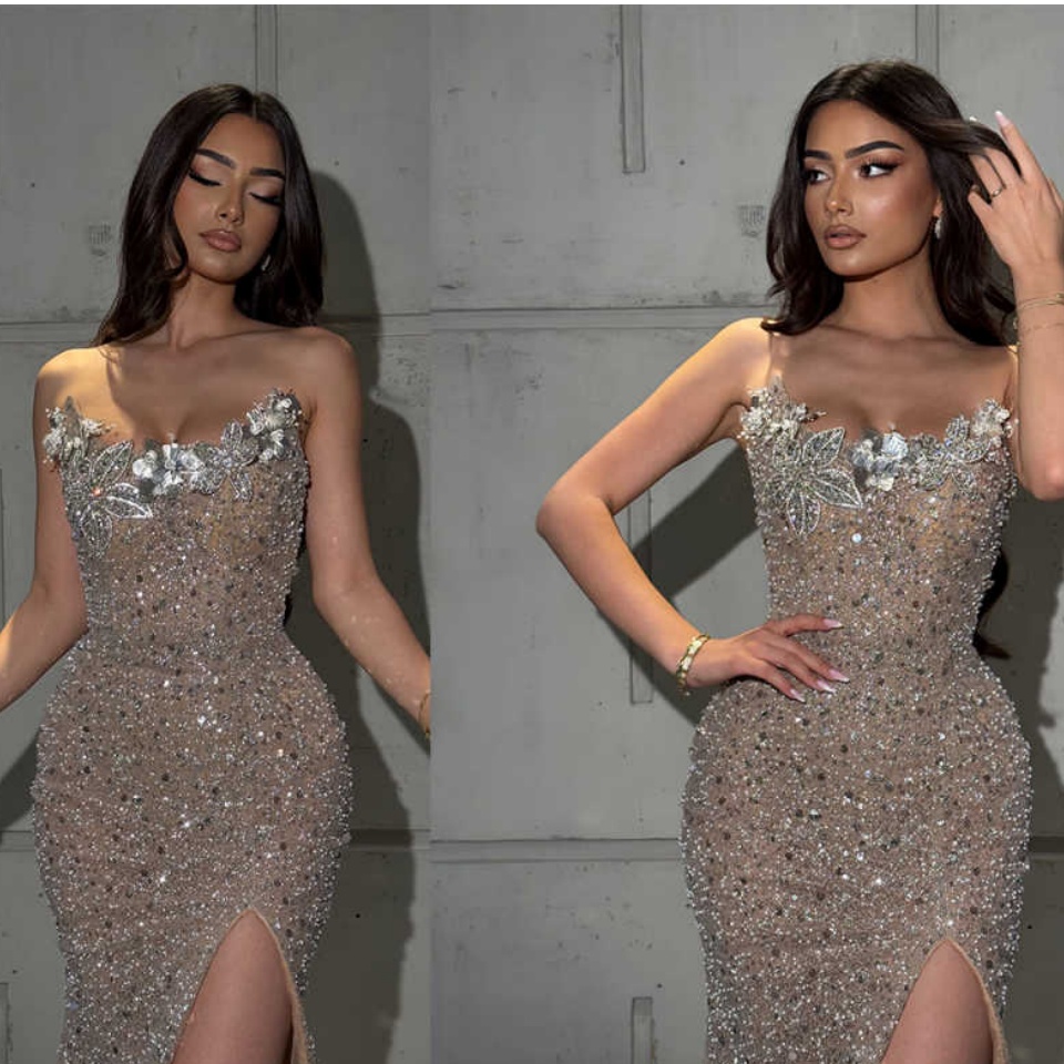 Chic Sequin Prom Dress Floor Length Strapless A-Line Front Slit Ball Gown Luxurious Sparkling Special Event Evening Gown Customized