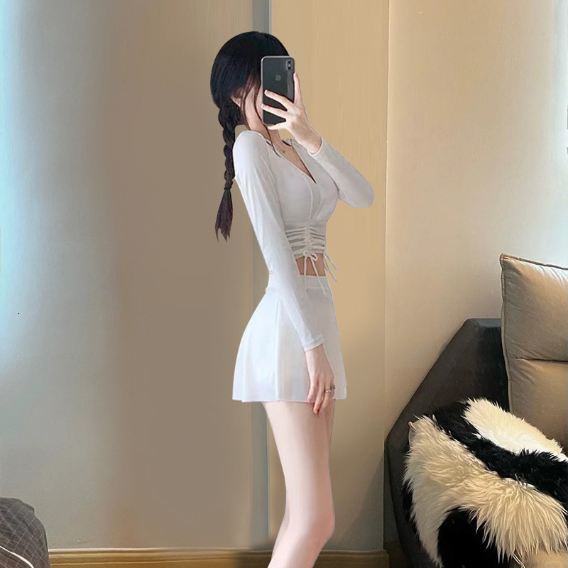 Two-Piece Swimsuit for Women, Solid Color Skirt Style, Fairy-Like, Slimming, Tummy-Covering, Long-Sleeve, Sun-Protective, Sports, with Boyshorts