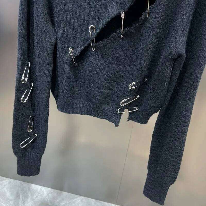 Women Solid Color O-Neck Long Sleeve Sweater Female Autumn And Winter Fashion Trend Designerhigh Quality Knitted Pullover