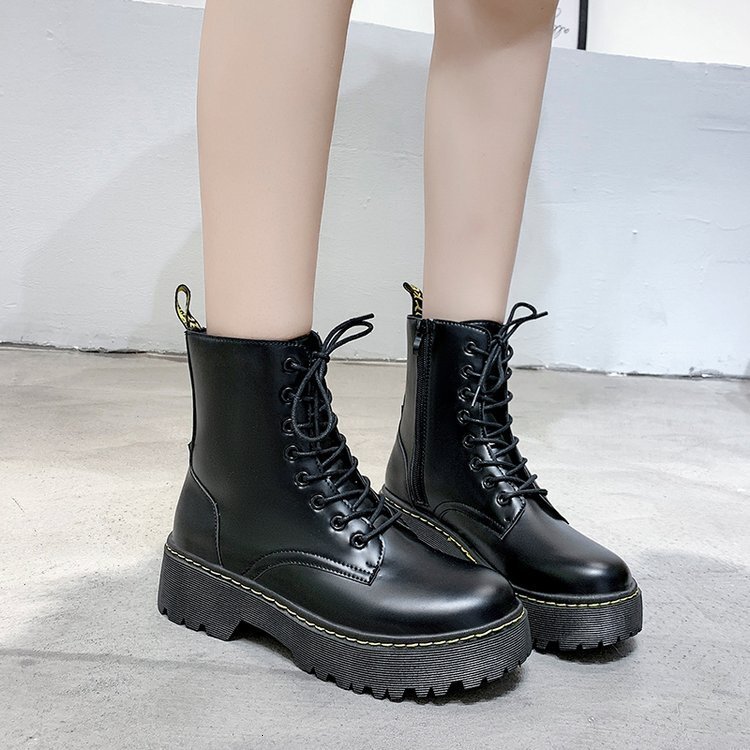New autumn and winter designer shoes for women thick soled Martin boots, British style side zipper European and American fashionable high top lace up 