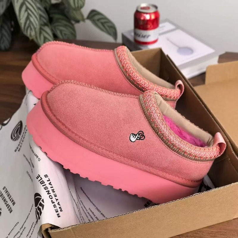 New winter snow boots shallow mouth thick sole fashion women's short boots low-top casual shoes
