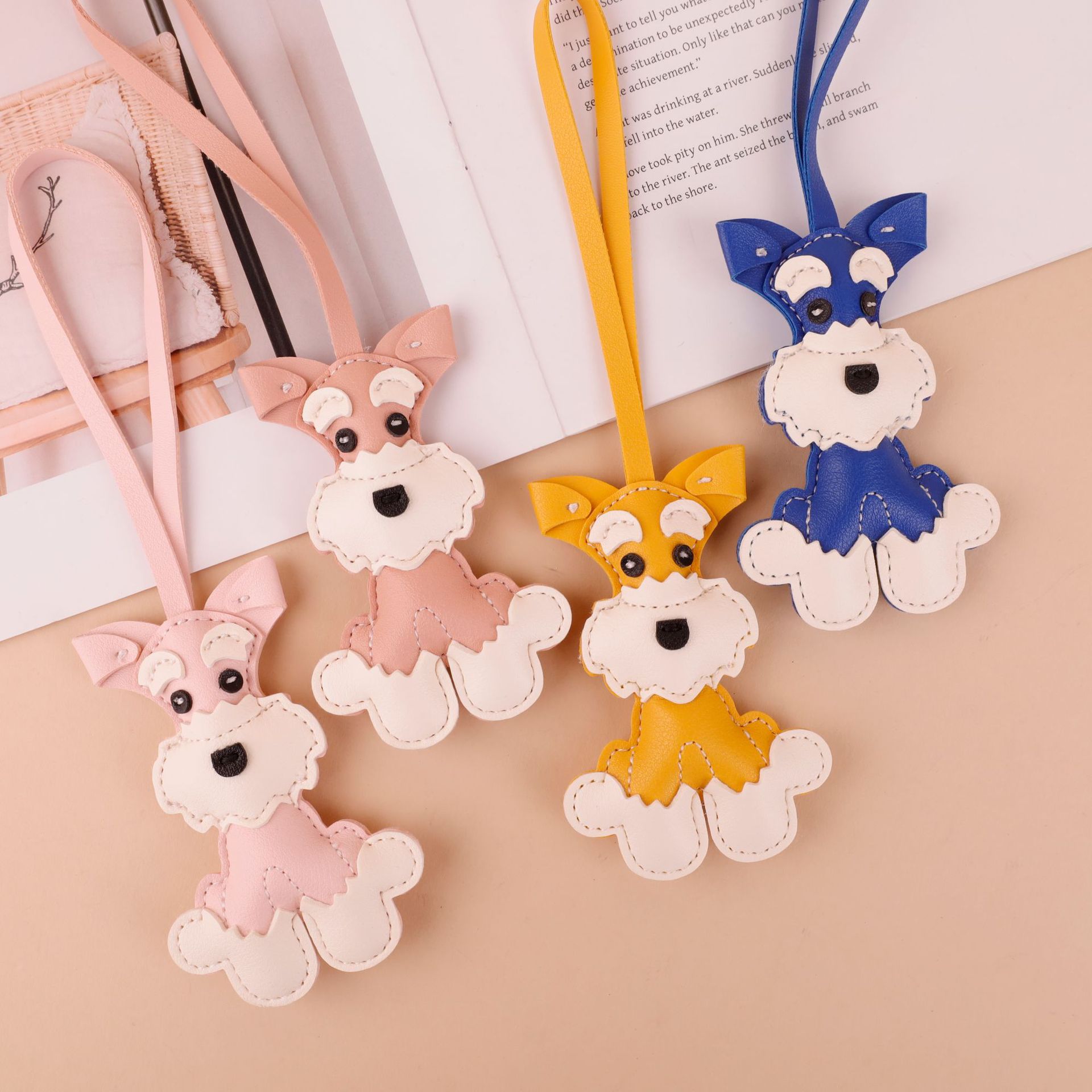 High Quality hand-sewn Leather Keychain Dog key Chain Luxury Designer Keyring Cute Schnauzer bag charm for women or girl Christmas gift