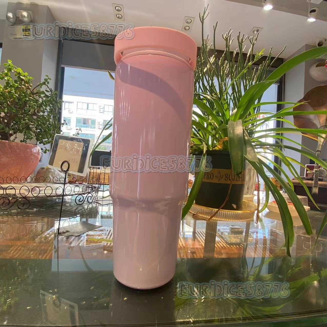 Gradient Car Cup Large Capacity Portable Dual Drinking Straw Cup for Car and Office Insulated Cold and Hot Ice Cup H250911