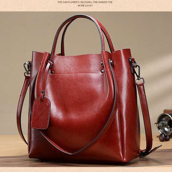 New Genuine Leather Shoulder Crossbody Ladies Handbag Large Oil Wax Cowhide Korean Style Casual Women's Bag