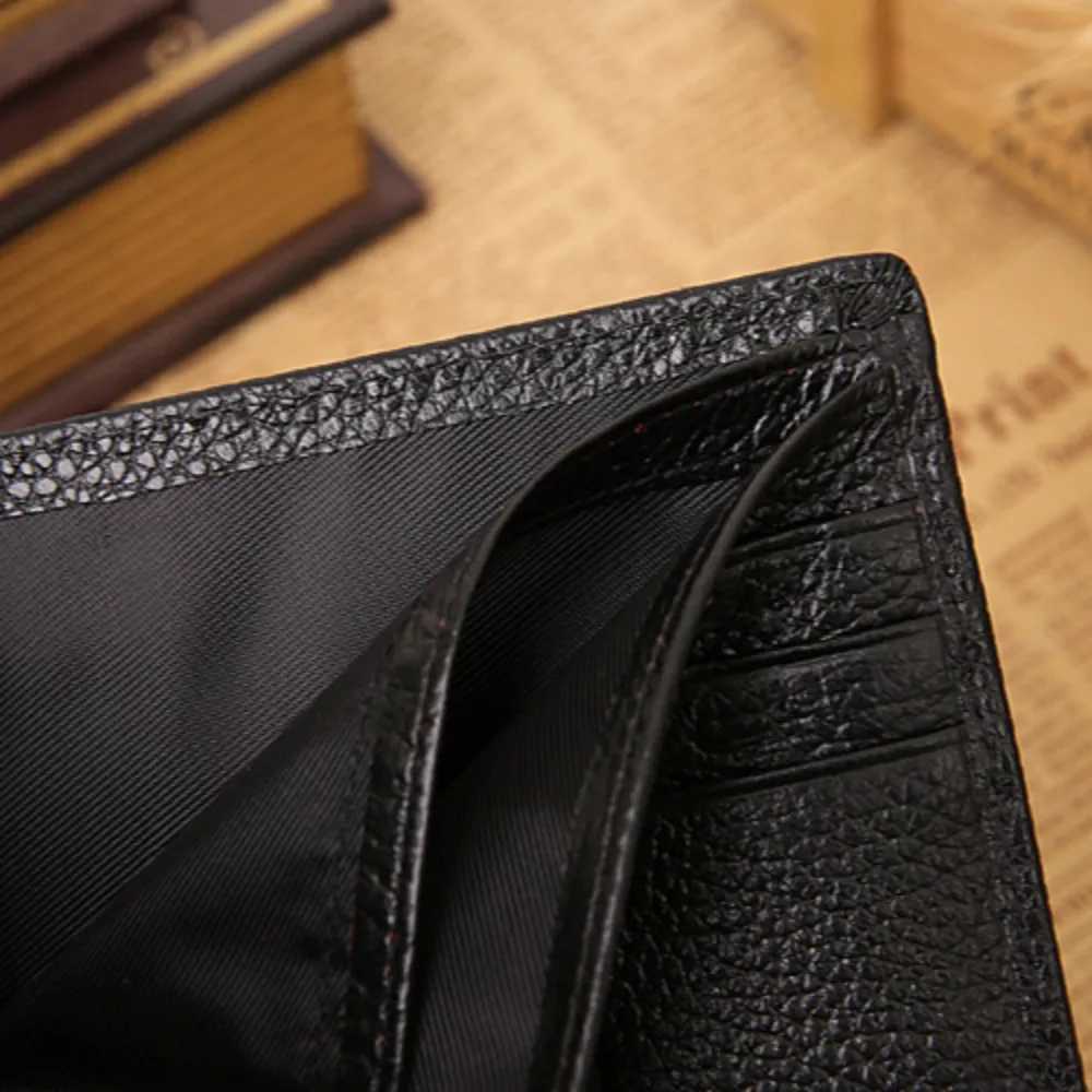 2024 Crocodile Skin Wallet Men Genuine Leather Small Zipper Short Men Wallets Credit Card Holders Coin Pocket Purse Alligator W250911