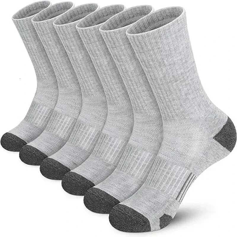 16122030 Pairs Mens Outdoor Gym Socks High Quality Comfortable Soft GroundGripping Football Large Size New Style D250911