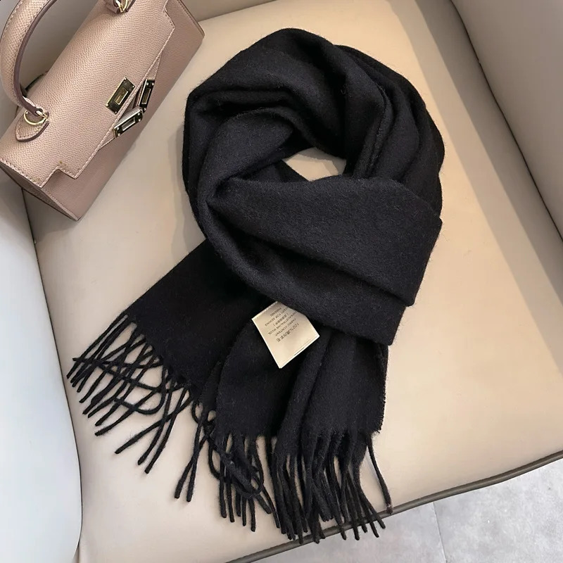 Winter Narrow Scarf 28 Color 100 Wool Scarf Selling Solid Color Scarf Mens and Womens Universal Warm and Cold proof Scarf 250909