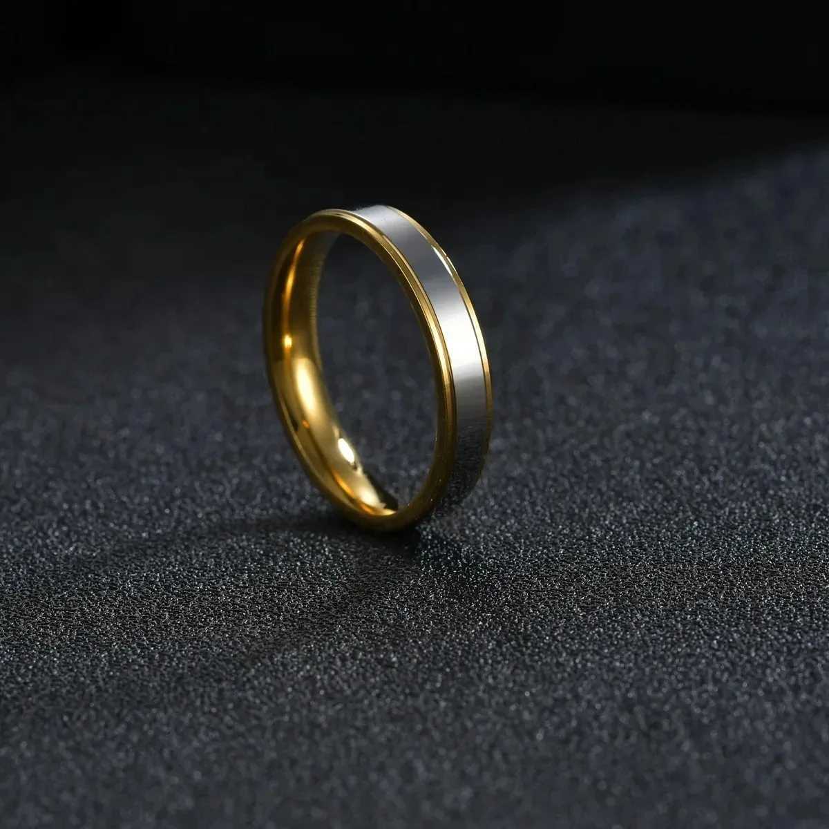 Fashion Simple Design Titanium Steel Couple Rings For Men Women High Quality Stainless steel Wedding Rings Anniversary Jewelry W250911