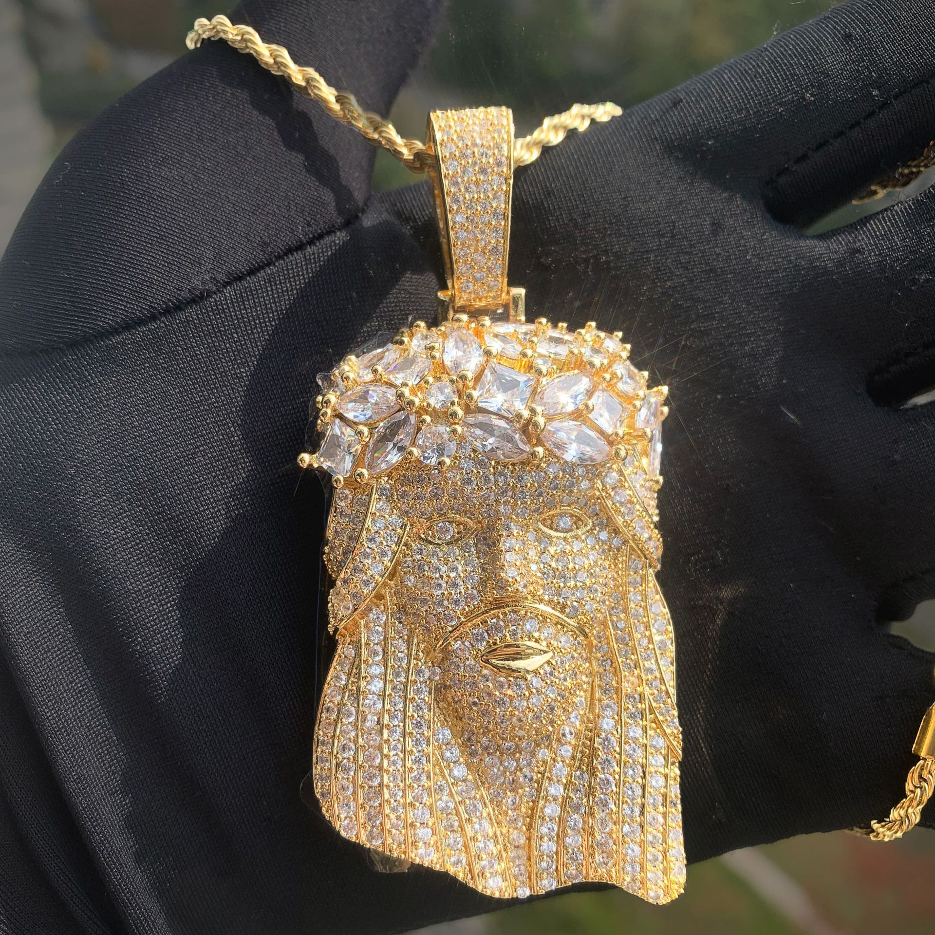 Vintage Hip Hop Jesus Pendant Necklace 5A Zircon Real Gold Plated Religious Jewelry