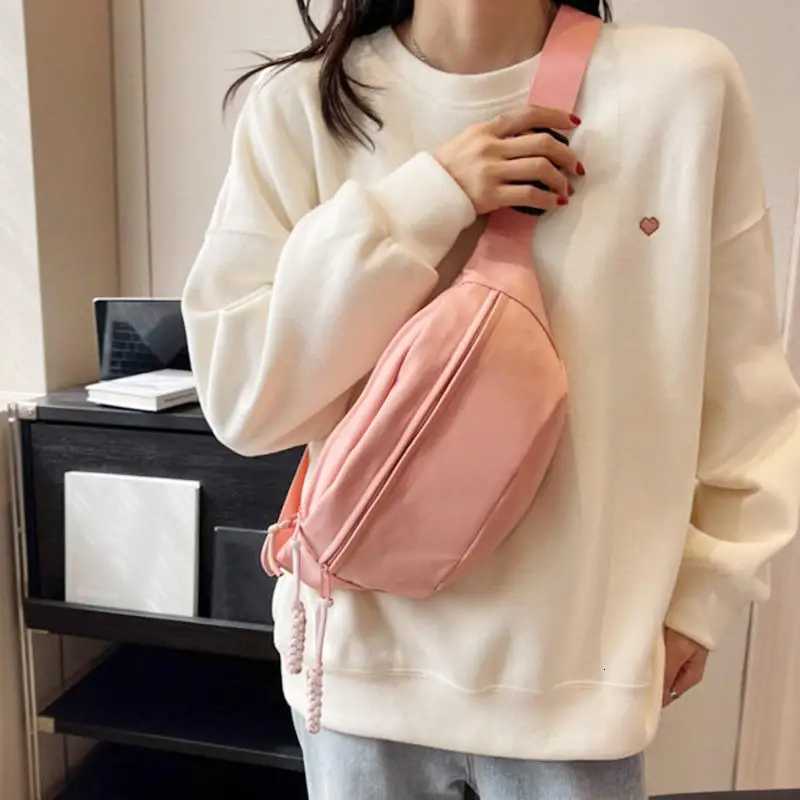 Ladies Casual Diagonal Cross Bag Fashionable Sports Niche Versatile Banana Bags Solid Color Canvas Chest Bags Z250911