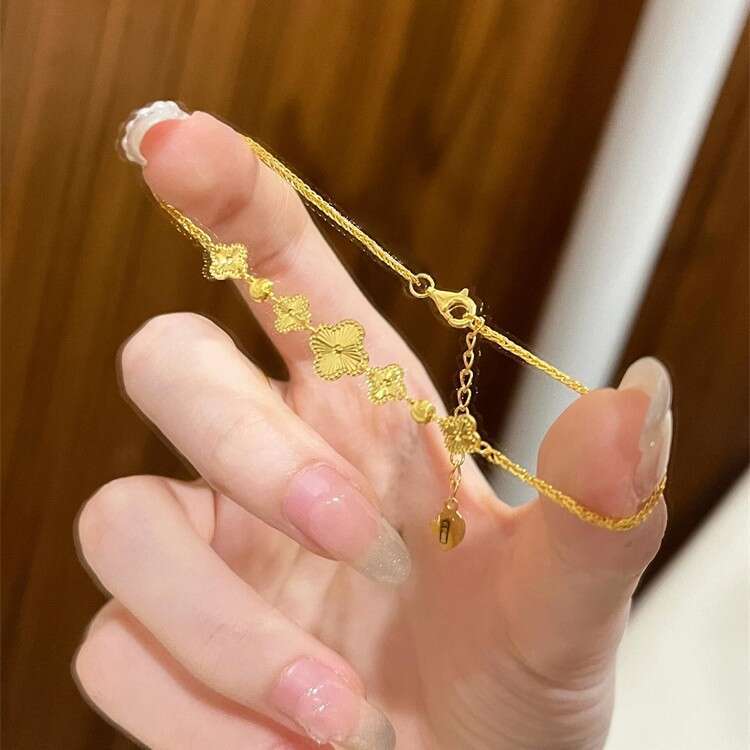 Traditional Gold Laser Four-Leaf Clover Bracelet for Women, Ins Style, Light , Exquisite, High-End Feel, Niche Design, Hand Jewelry
