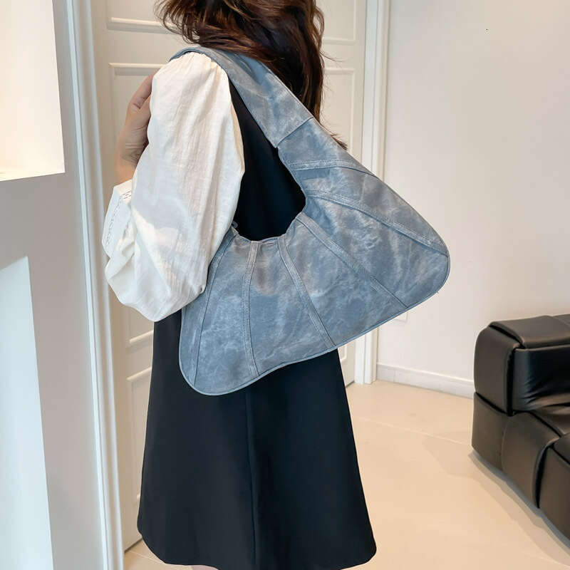 New Stylish Large Capacity Fashion Commuter Tote Designer Bags Casual Shoulder Underarm Bag Handbag for Women