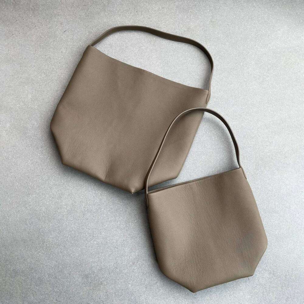 Soft Leather Bucket Large Capacity Tote High Quality Commuting Simplified Women's Fashion Shoulder Bag