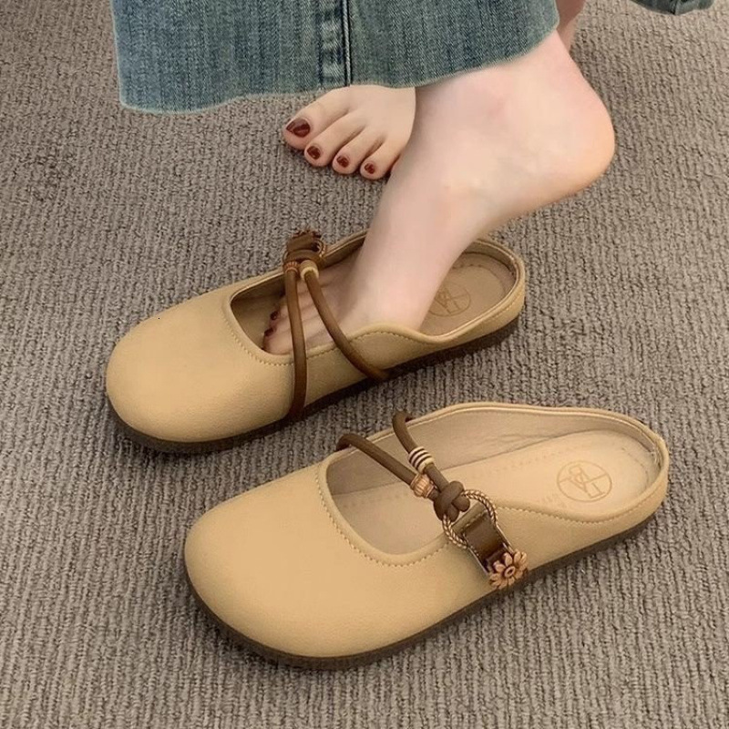 Women's Closed Half Slippers Autumn Household New Designer Women's Shoes Popular Flat Flat Lazy Half Slippers French Sandals for Outer Wear