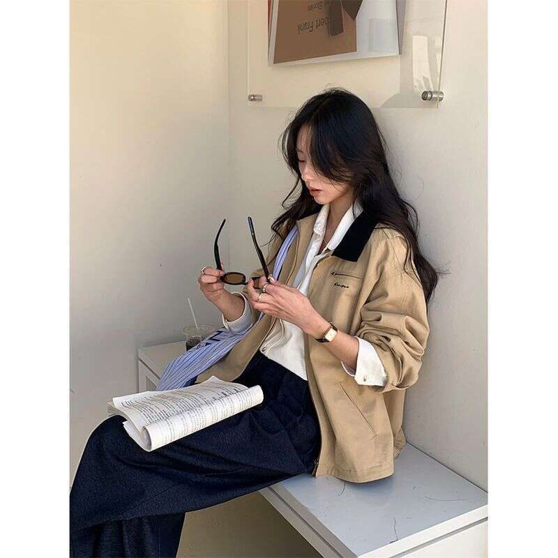 Huang Zheng's Niche Design Contrasting Color Lapel Jacket For Women's 2025 Early Spring Casual Windbreaker H1bc510013