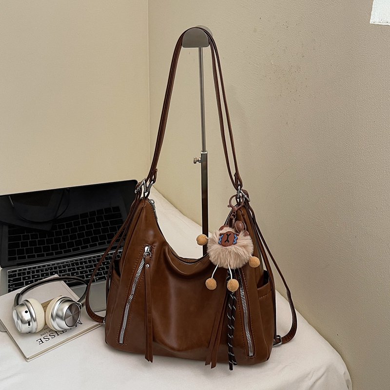 2025 large capacity women's fashionable shoulder bag with simple design, daily multifunctional small square classic elegant crossbody bag, luxuri