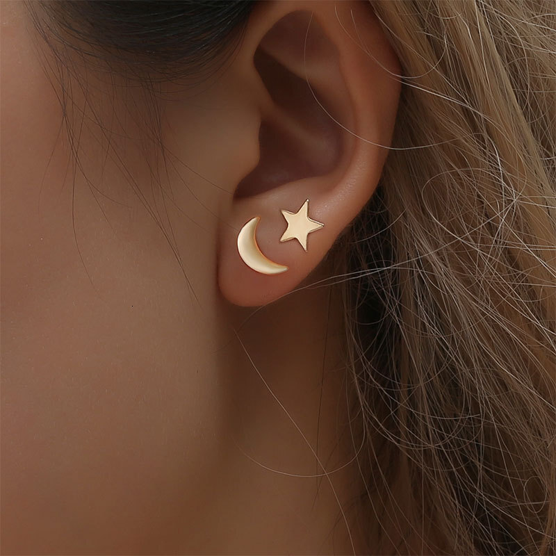 Ins Simple Star Moon Fashionable Personality Asymmetric Pentagram Crescent Small Earrings