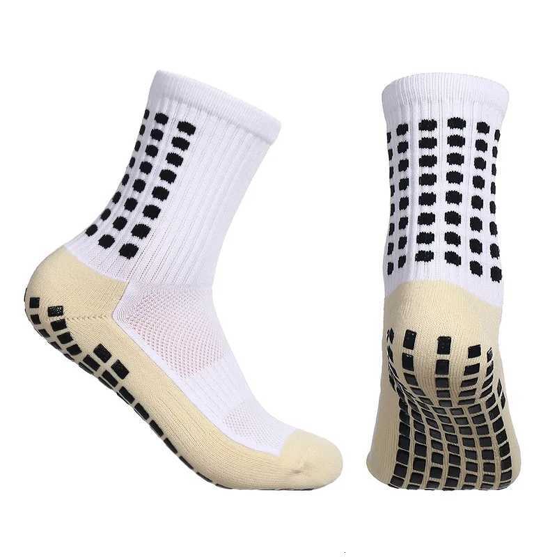 2 Pairs Antislip Football Socks Men Women Sports Socks Thickened Breathable Comfortable Football Basketball Running Grip Socks D250911