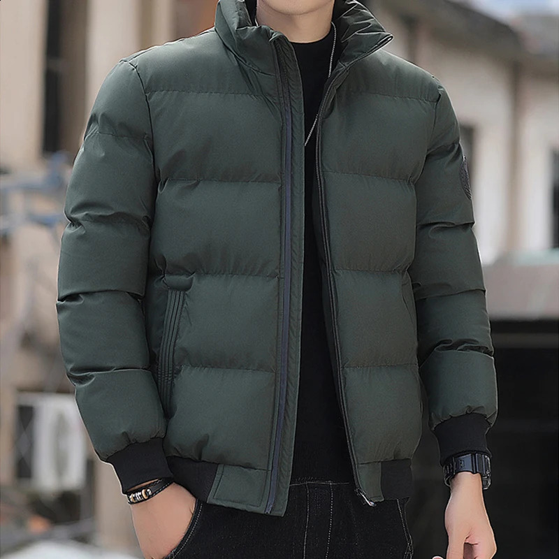 Mens Winter Jackets and Coats Cotton Outerwear Clothing Parkas Jacket Windbreaker Thick Warm Male M5XL 250911