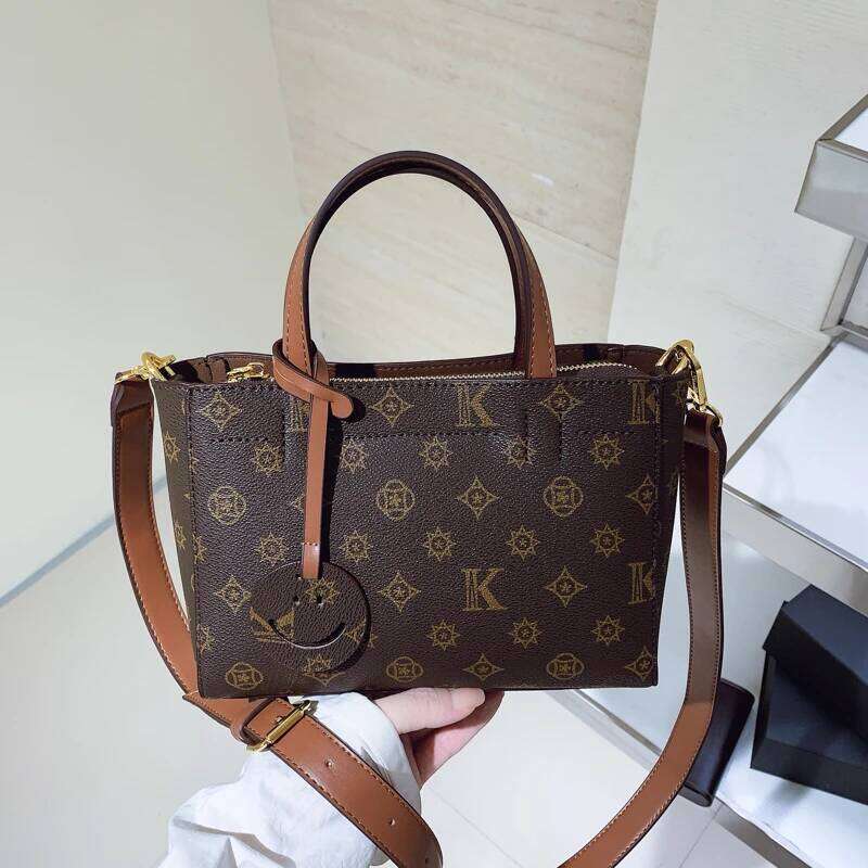 Designer Bags Classic Leather Tote Bag Ladies, Shoulder Strap And Spacious, Elegant Popular Handbag By Brand For Women Hot Selling