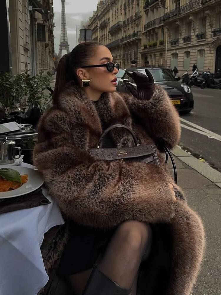 Women's Casual Lapel Faux Fur Long Coat Loose Solid Color Full Sleeve Furry Jackets Ladies Fashion Winter Warm Streerwear Coats