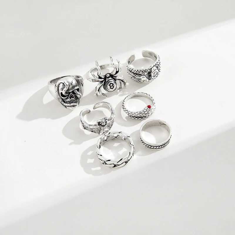 7PcsSet Punk Gothic Snake Spider Ring Set For Women Retro Rhinestone Charm Billiards Finger Jewelry W250911
