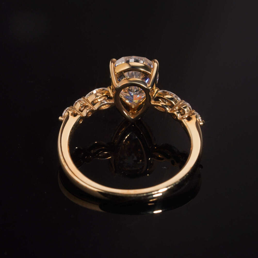High Quality Pass Dia Tester 10k Yellow Gold Pear Cut 2ct Moissanite Engagement Ring for Women
