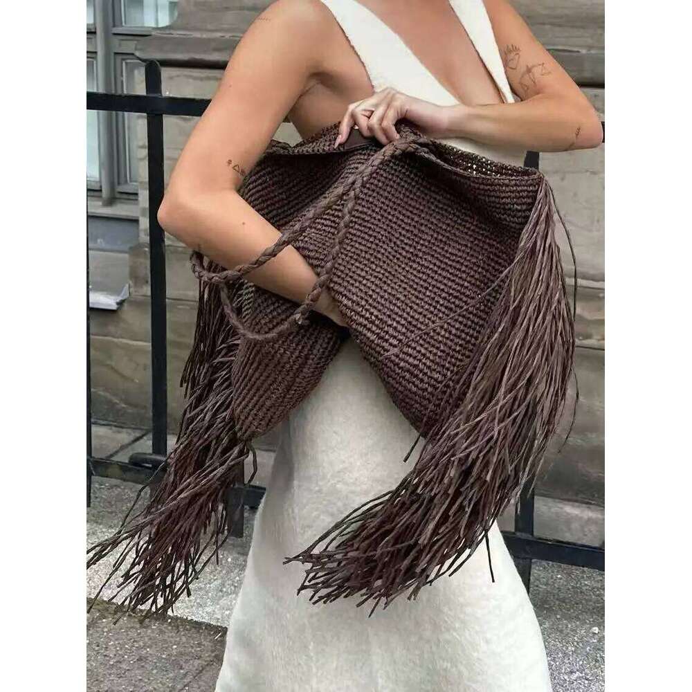 Casual Tassel Woven Women Shoulder Bags Handmade Fringe Lady Handbags Summer Beach Large Tote Bag Big Shopper Purse for Vacation