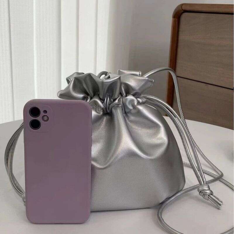 Cloud Drawstring New Fashion Niche Design Lucky High-End Crossbody Phone Mini Bucket Bag