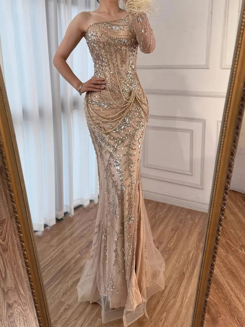 Charming Mermaid Evening Dress One Shoulder Long Sleeve Prom Gowns Crystal Sequins Beaded Floor Length Party Dresses Customized