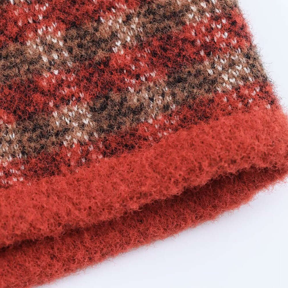 DHEssentials 2025 Autumn New French Style Soft Versatile Red Plaid Round Neck Knitted Sweater Cardigan