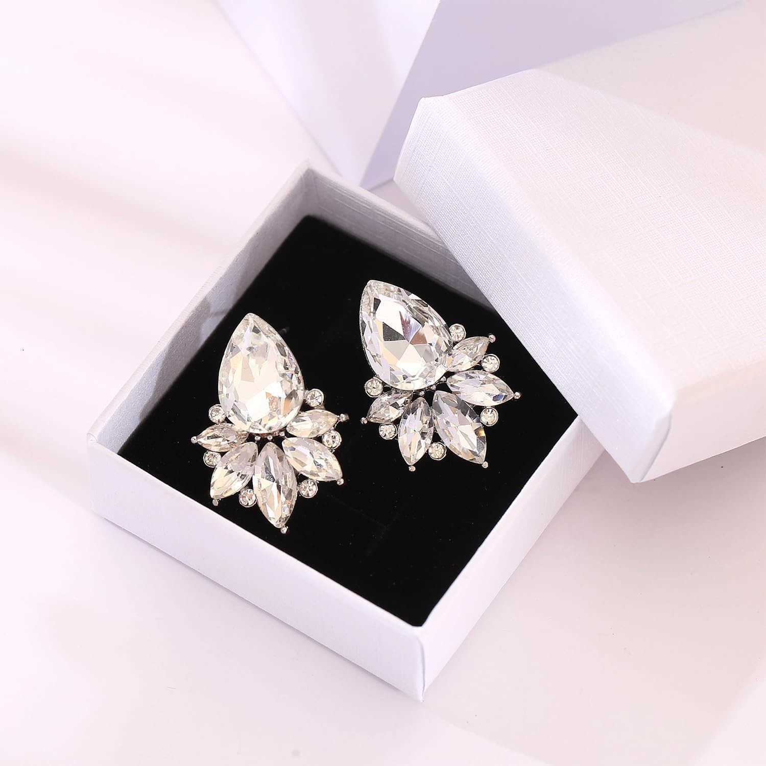 Vintage Rhinestone Earrings Fancy Crystal Cluster Drop Earrings Art Deco Earrings for WomenW250911
