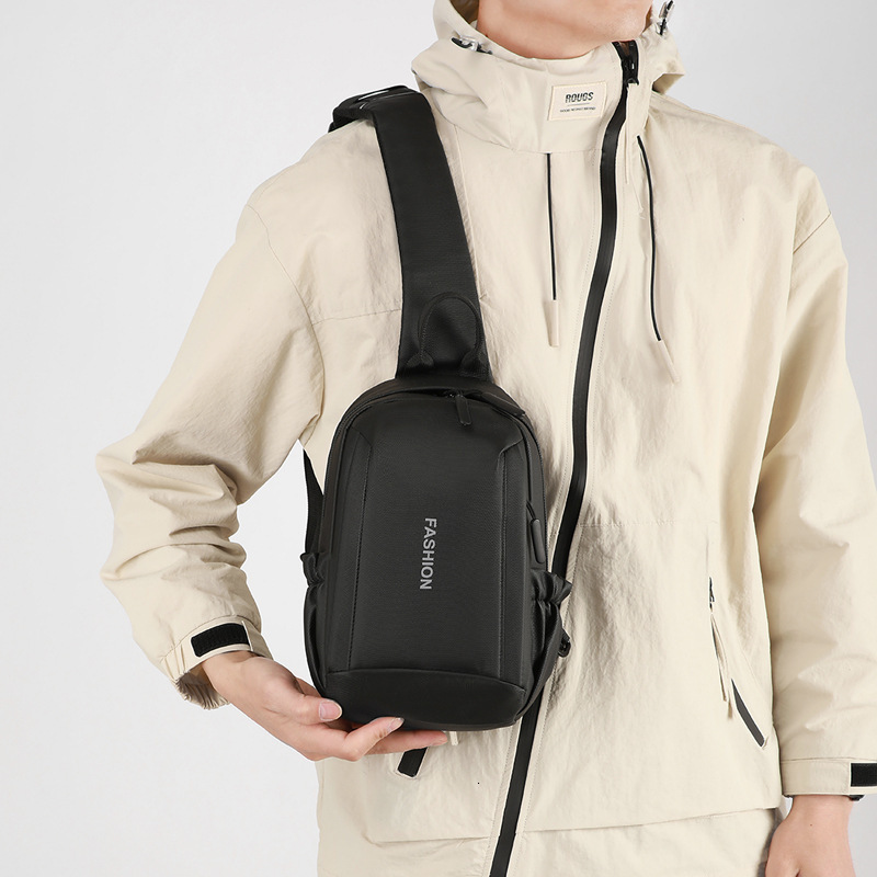 Designer Bag Outdoor Casual Large Capacity Crossbody Bag Luxury Bag New Trendy Versatile Shoulder Bag Multifunctional Commuter Men S Free Shipping Che