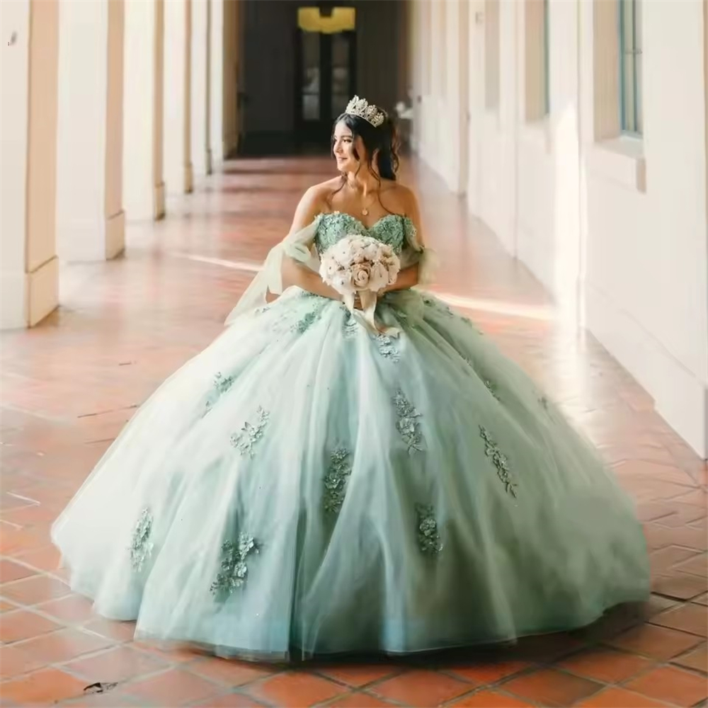 Ball Gown Quinceanera Dresses Green Off Shoulder Applique Tulle Sweetheart Customized Sweet 15 16 Princess Birthday Party Gowns Vestidos De 15 Anos QD