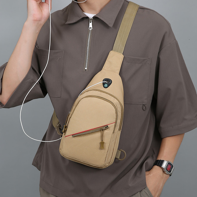Multifunctional USB Luxury Designer Bag Bag Charging Fashion Chest Bag Trendy Casual Men Free Shipping Crossbody Bag Large Capacity Outdoor Commuting 