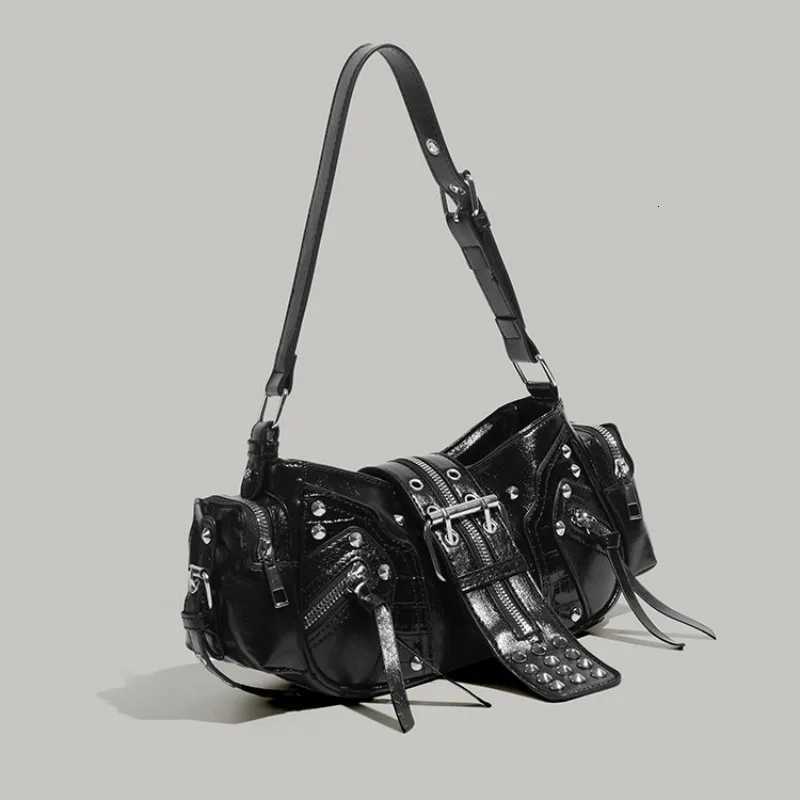 New Niche Design Y2K Girls Motorcycle Bag Vintage Oil Wax Leather Rivet Shoulder Crossbody Bag Trendy Cool Women Underarm Bag W250911
