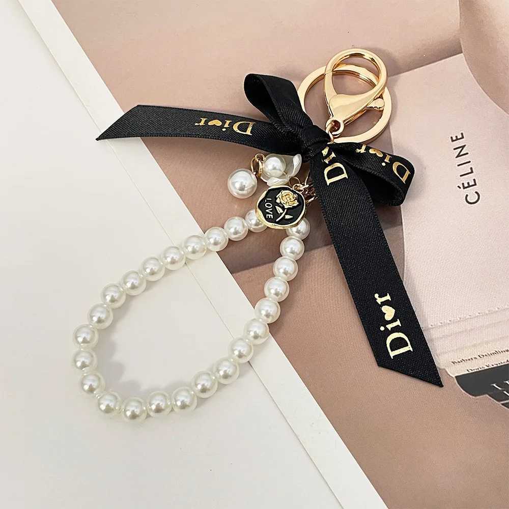 Imitation Pearl Keychain Sweet Letters Ribbon Bowknot Keyring Accessories Metal Buckle Women Bag Charms Best Gifts Jewelry 1 S250911 SX