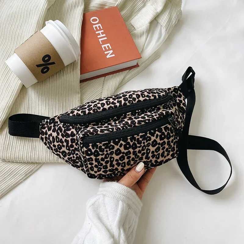 Fashion Women Flannel Fanny Pack Waist Bag Wild Leopard Pattern Bum Bag Ladies Bum Hip Bag Money Phone Pouch Casual Chest Bags Z250911